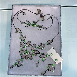 Necklace, bracelet and earrings - NWOT